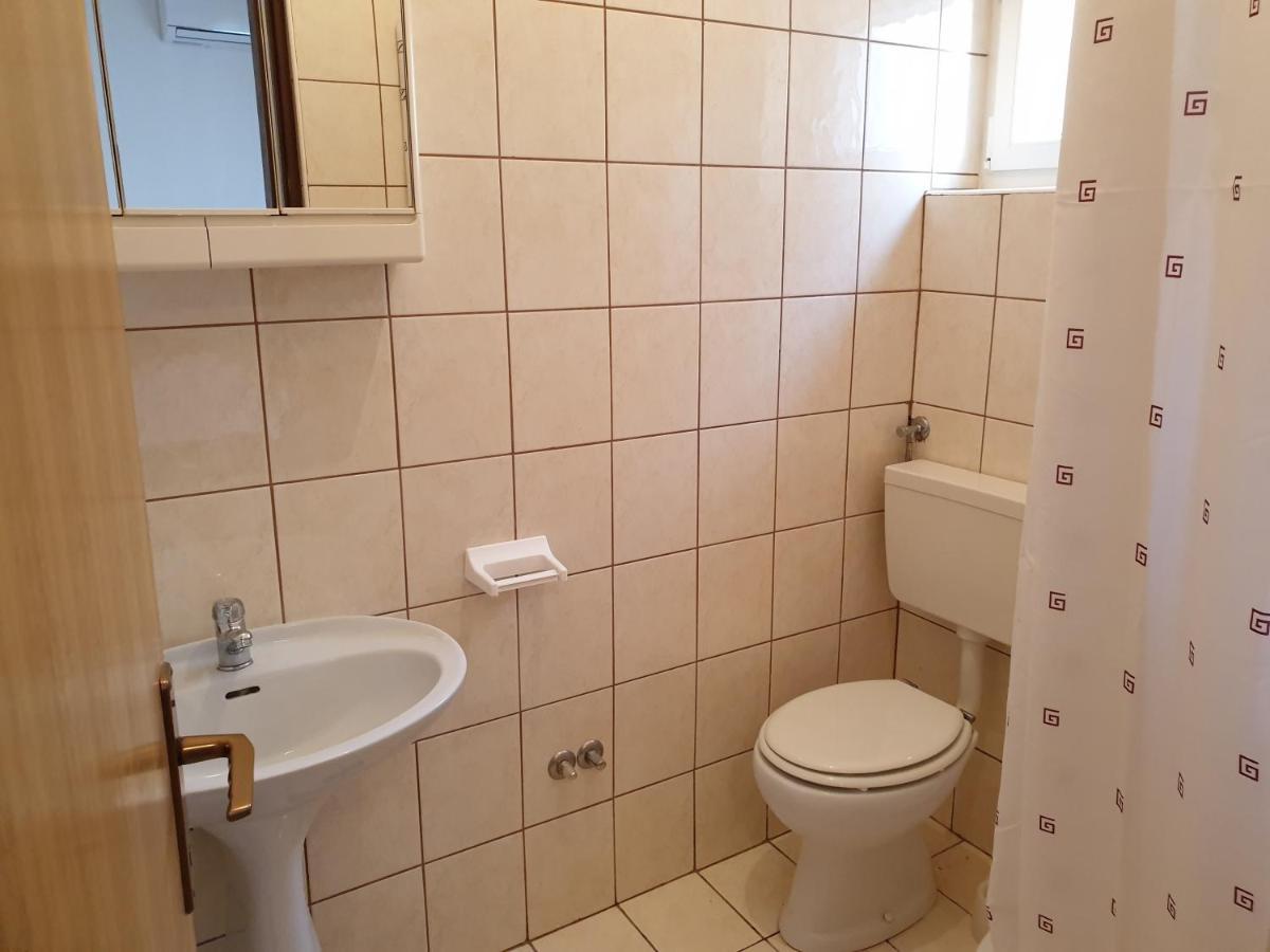 Apartments And Rooms With Parking Space Metajna, Pag - 4120 외부 사진
