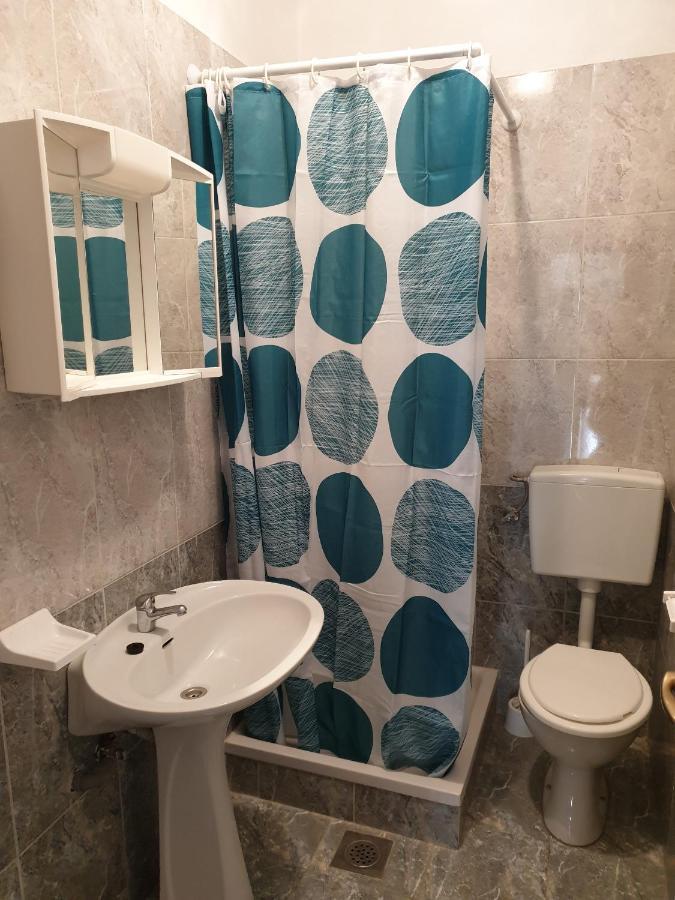 Apartments And Rooms With Parking Space Metajna, Pag - 4120 외부 사진
