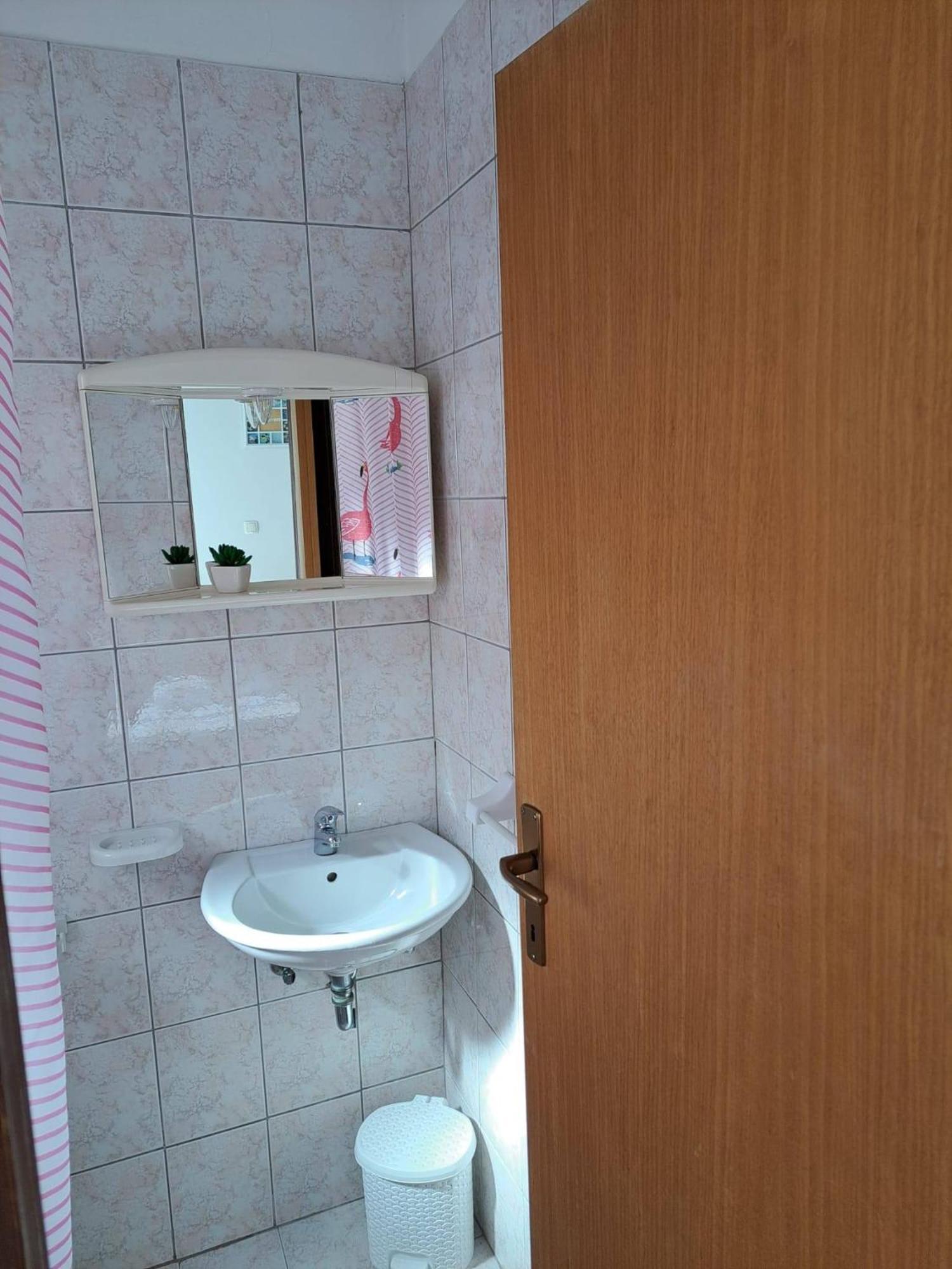 Apartments And Rooms With Parking Space Metajna, Pag - 4120 객실 사진